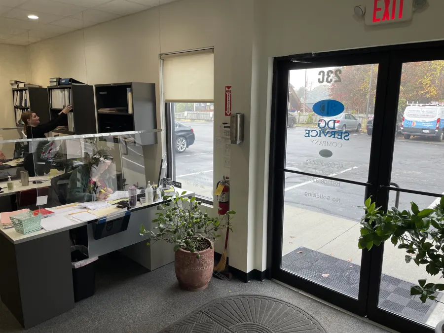 Front office lobby at DG Service Company